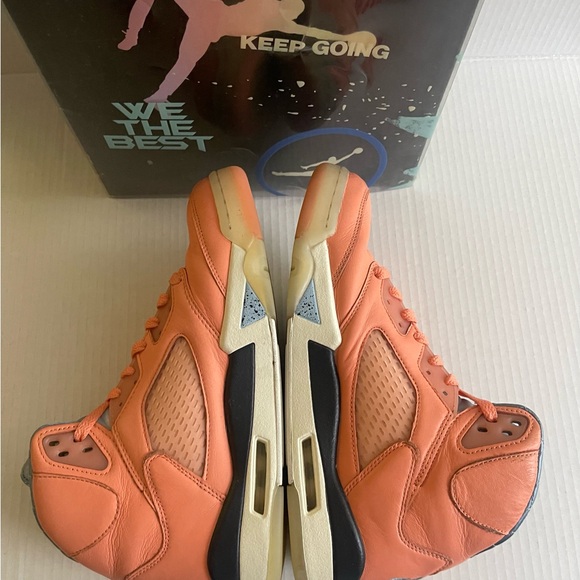 Air Jordan 5 Retro SP X D J Kaled - Picture 4 of 8